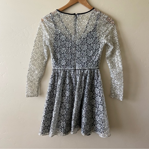 NEW ASOS Lace Overlay Black Piping Fit & Flare Dress 2 - Picture 7 of 7